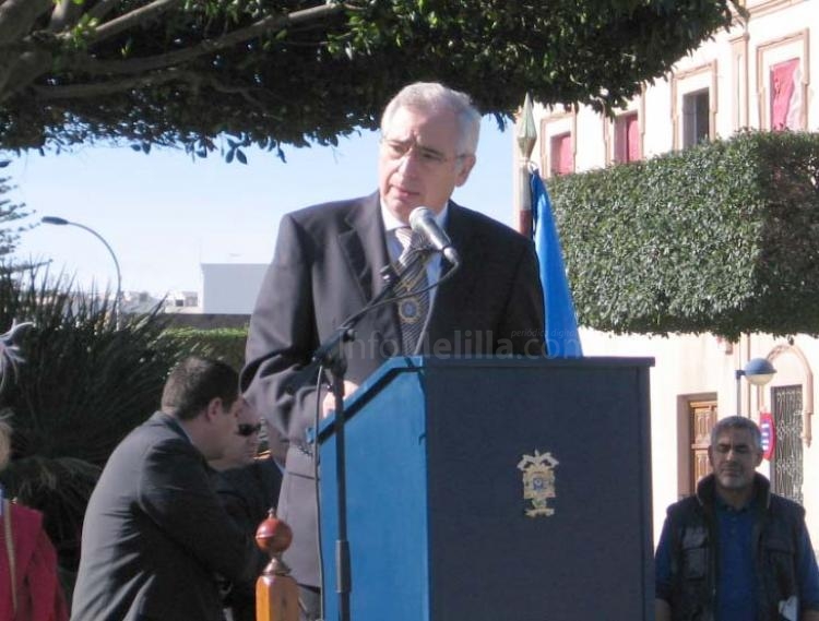 Melilla celebra los 30 años de la Constitución Española recordando el éxito logrado en 1978 y abogando por la unidad frente a ETA