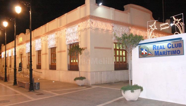 El Club Marítimo de Melilla se engalana para recibir la Navidad