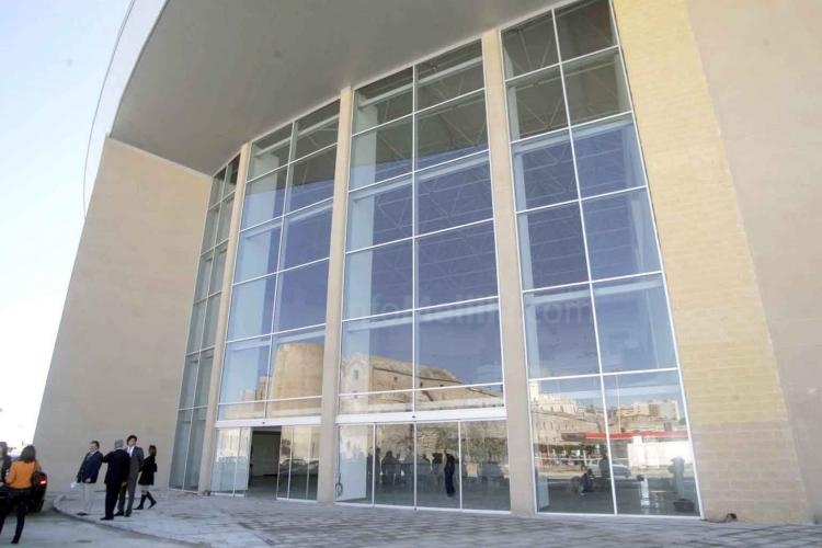 Nuevo retraso en la puesta en marcha de la Estación Marítima tras otro aplazamiento en el visto bueno que debe dar la Delegación del Gobierno