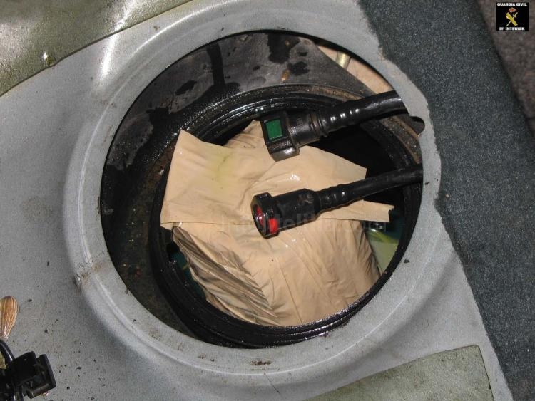 La Guardia Civil interviene más de 54 kilogramos de hachís en dos intervenciones realizadas en el Puerto melillense