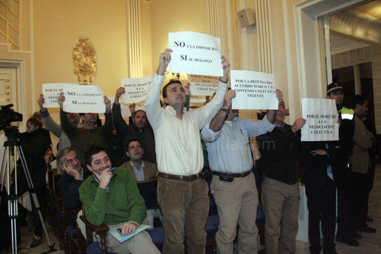 La Asamblea de Melilla aprueba por unanimidad el Presupuesto para 2009 y se compromete a establecer medidas concretas contra la pobreza