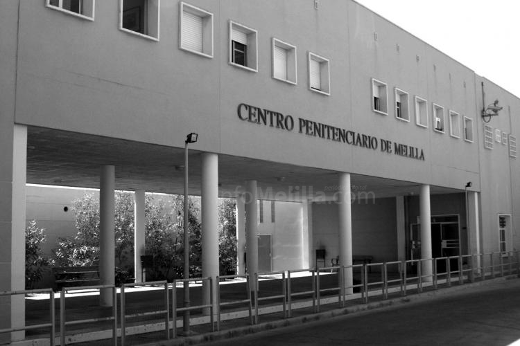 Disparan varios tiros contra una garita de seguridad de la cárcel de Melilla