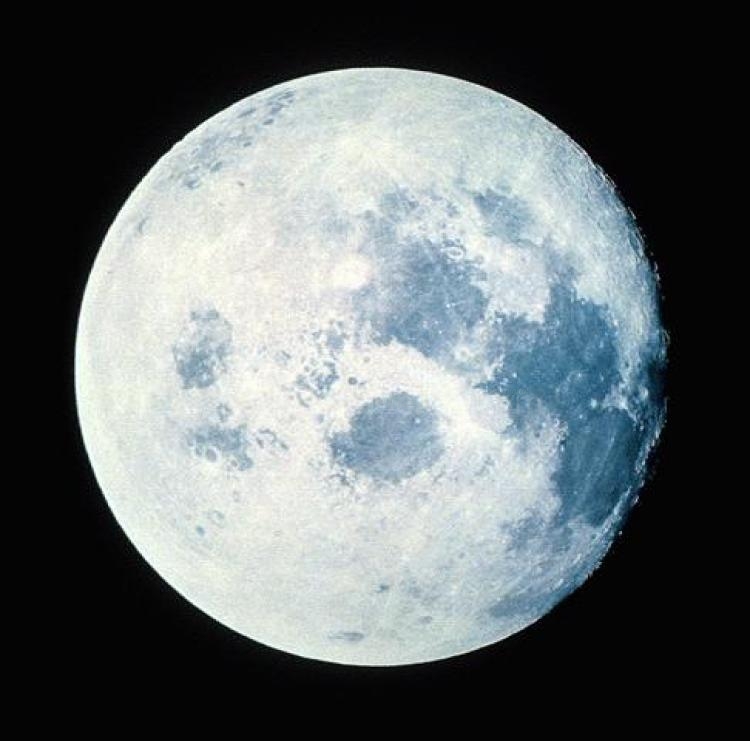 La Asociación Rusadir de Astronomía se suma a las '100 horas de Astronomía' con una observación lunar