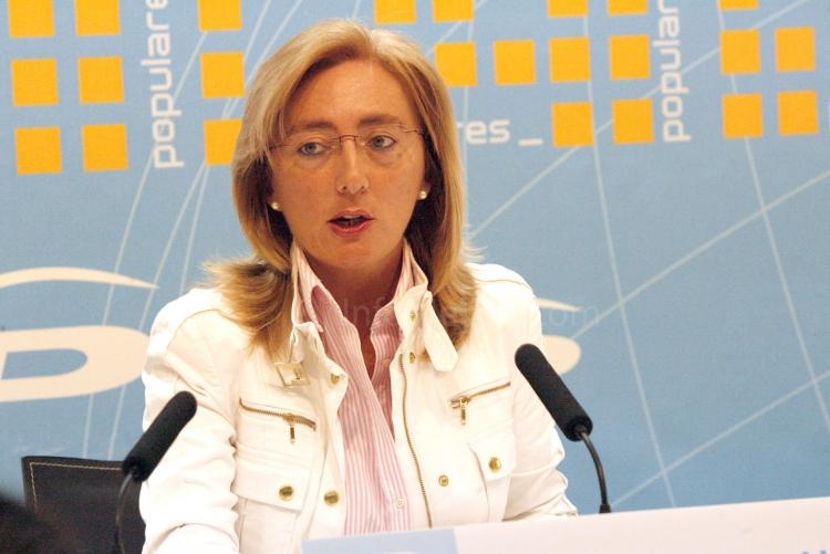 María del Carmen Dueñas, senadora y secretaria regional del PP de Melilla