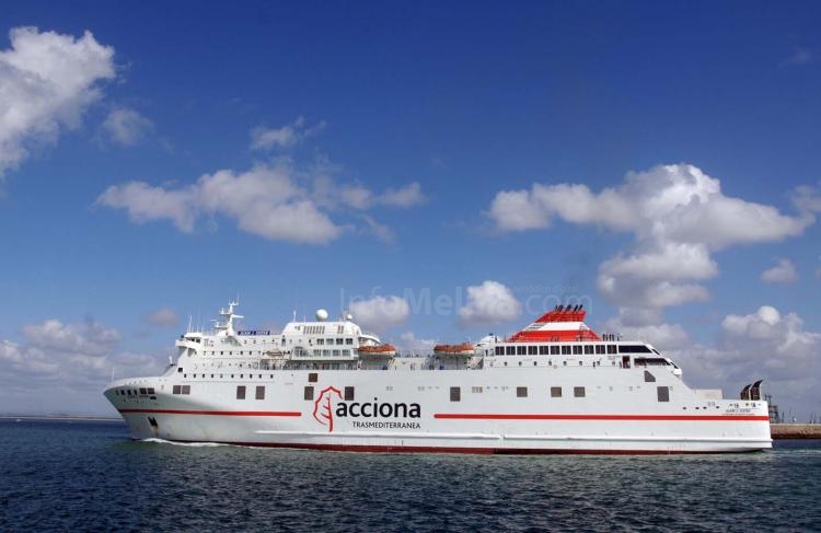 Barco JJ Sister, que realiza la travesía con Málaga.