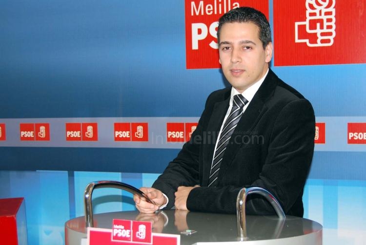 Amin Azmani, diputado socialista