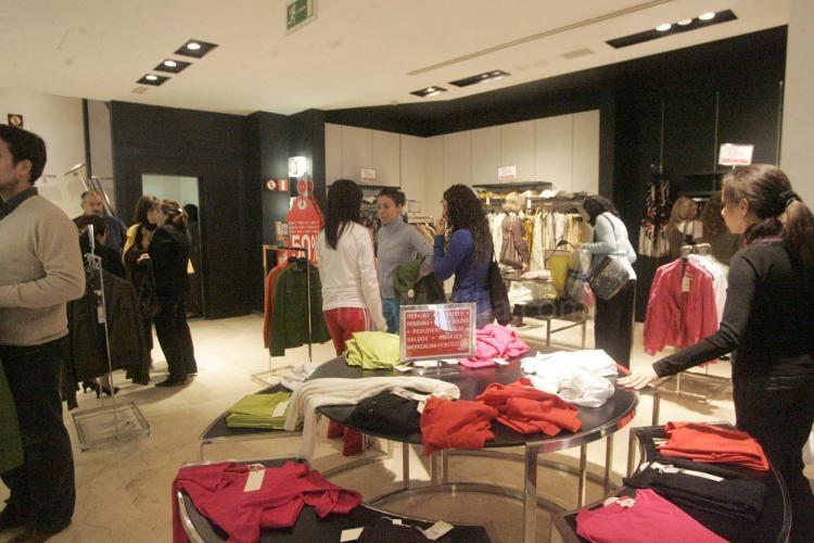 El fin de las fiestas navideñas da paso a las esperadas rebajas de invierno