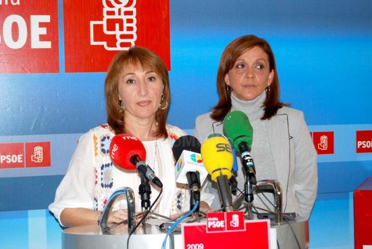 Cabrera y Sarompas durante la comparecencia ante los medios de comunicación
