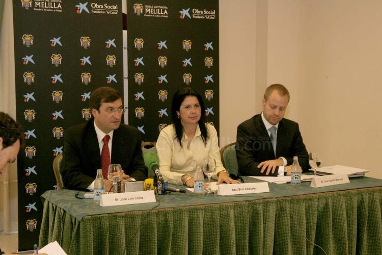 La Fundación La Caixa ha presentado la campaña acompañada de la consejera de Cultura de Melilla