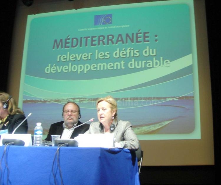 Margarita López Almendáriz durante su intervención en la Conferencia