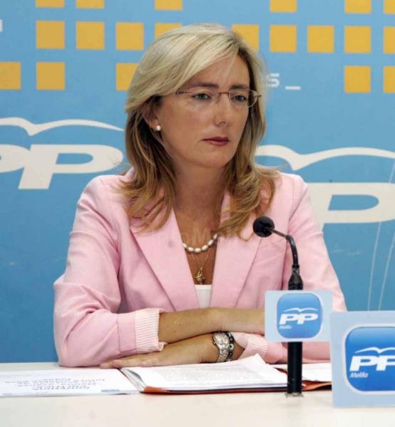 María del Carmen Dueñas, senadora y secretaria general del PSOE