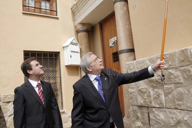 Melilla recuerda con una placa a 3 diputados de Cádiz exiliados en la ciudad