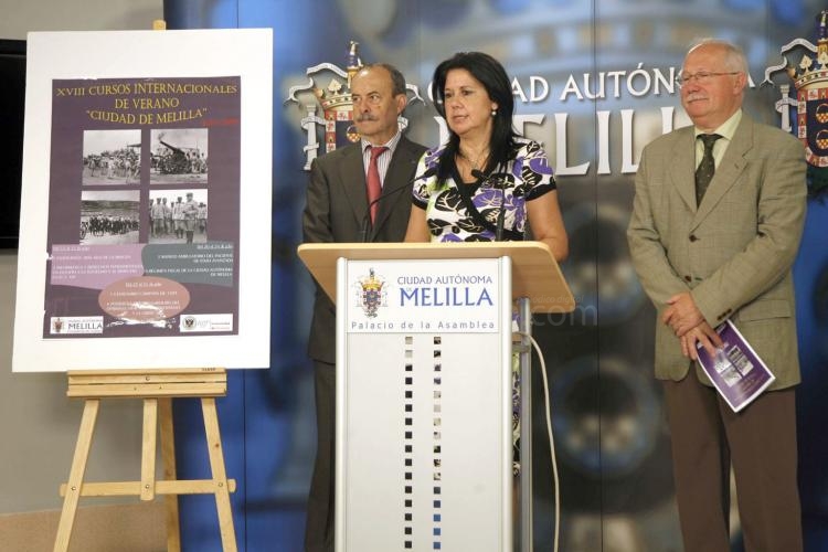 Sánchez, Chocrón y Ruiz Morales durante la presentación de los cursos de verano