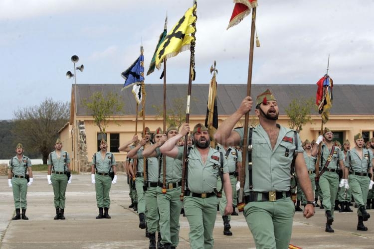 La II Bandera de la Legión se disuelve tras 87 años de servicio a España