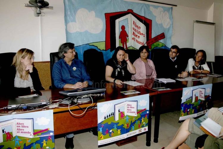 Los ecologistas de Melilla apoyan la campaña mundial por la Educación y la alfabetización