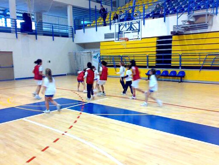 Imágen de uno de los encuentros de pequebasket