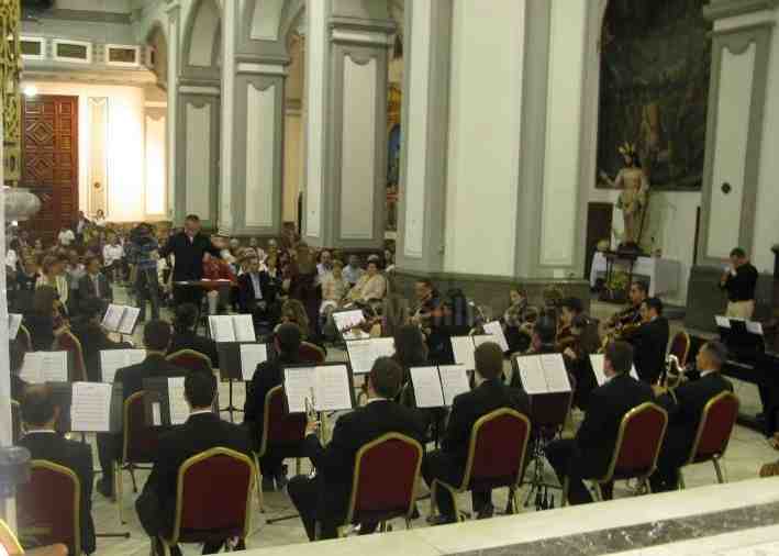 La catedral de Ceuta registró un lleno total