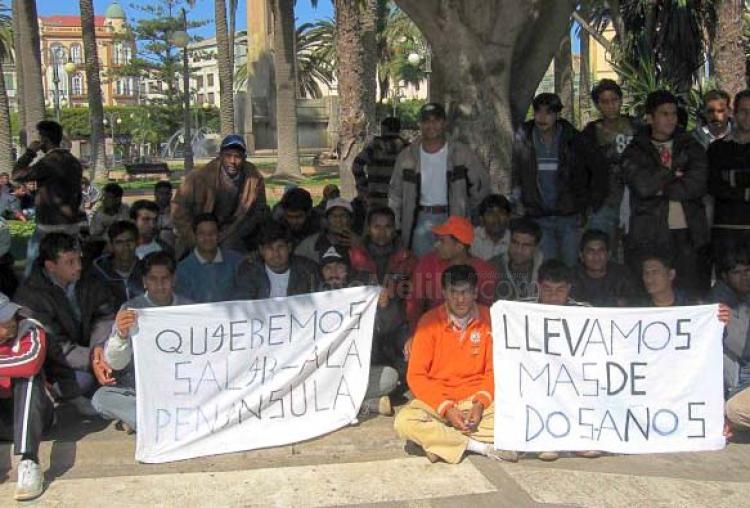 Los inmigrantes de Lavapiés se solidarizan con los bangladeshíes de Melilla