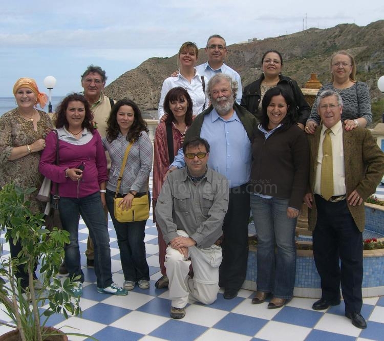 Melilla y Sevilla comparten inquietudes artísticas en Alhucemas