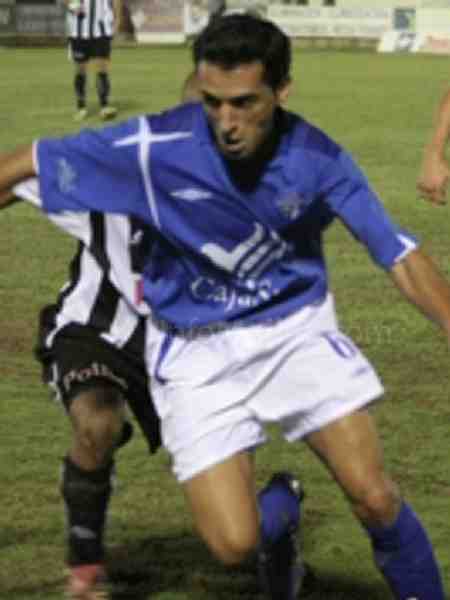 Raúl Pichardo defendiendo los colores astigitanos