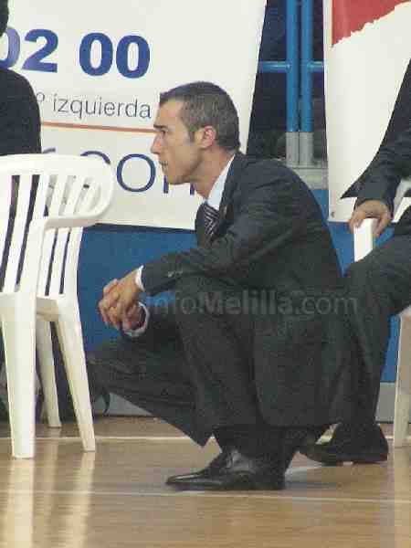 Olmos estará como saben otro año mas al frente del conjunto melillense