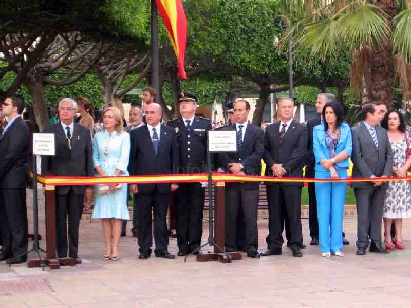 Alrededor de 1.600 militares participan en el desfiles del Días de las Fuerzas Armadas en Melilla