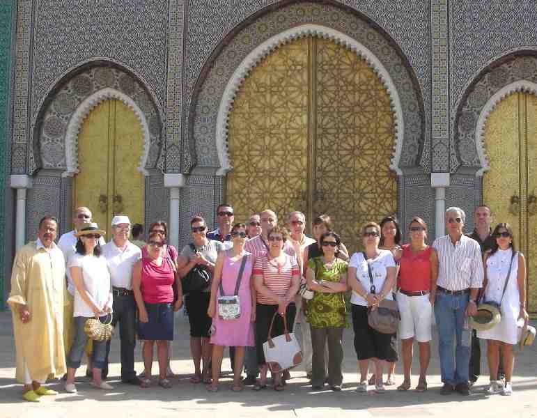 Los miembros del Foro de Economía y Política Regional visitan la ciudad imperial de Fez