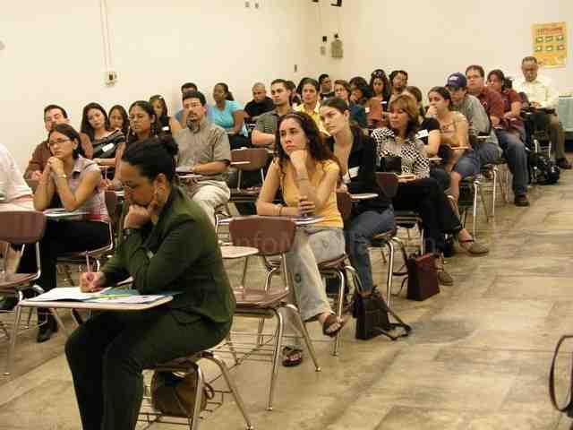 Alrededor de 120 alumnos universitarios más podrán beneficiarse de las ayudas al pago de matrículas que ofrece la Ciudad