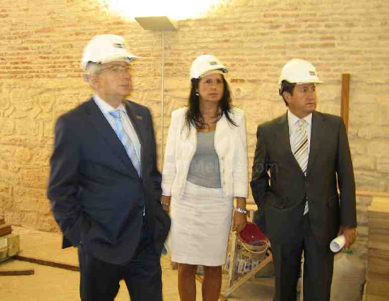 Imbroda alaba la "magnífica" actuación en el almacén de las Peñuelas con la recuperación del 95 por ciento de su estado original