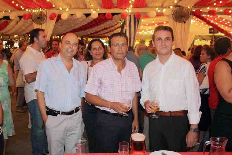 Altos cargos socialistas disfrutando de la Feria 2008
