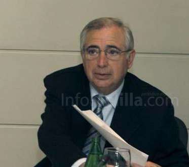 Imbroda calcula en 33 millones de euros el déficit existente entre Melilla y el Gobierno central