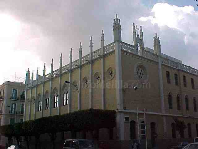 Edificio de la UNED en Melilla