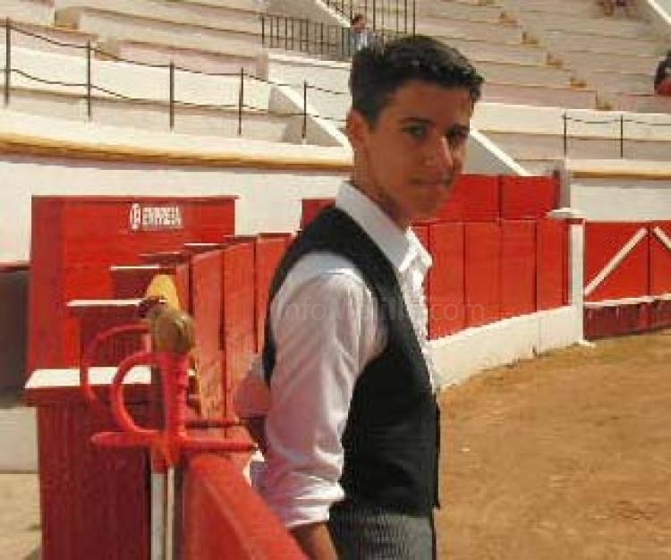 Adolfo Ramos.