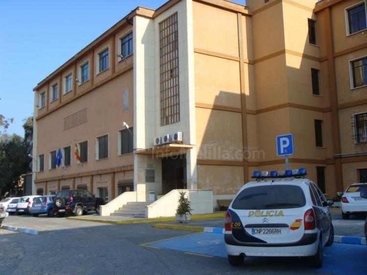 Un falso aviso de bomba provoca el desalojo del campus universitario durante horas