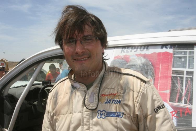 El equipo "Ciudad de Melilla" en el Dakar consigue su objetivo en la competición del 2009