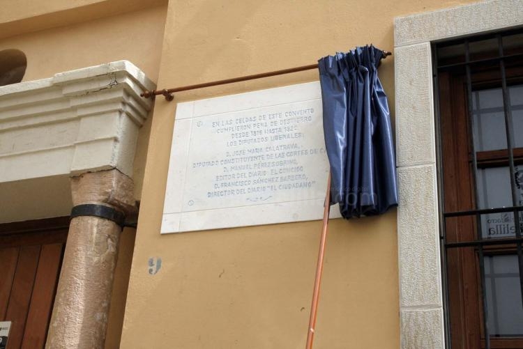 Melilla recuerda con una placa a 3 diputados de Cádiz exiliados en la ciudad