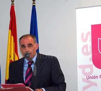 Unión Progreso y Democracia cree que Robles lleva a cabo en Deportes una 'política de cortijo'