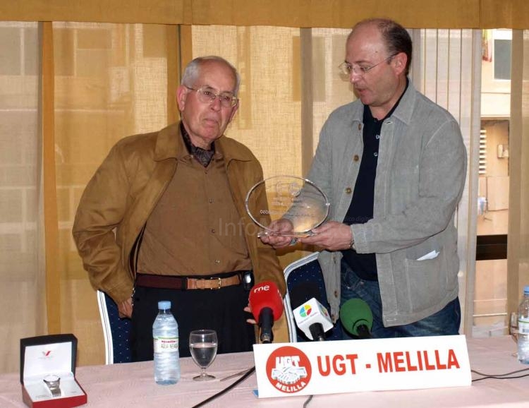 UGT entrega su Premio 1º de Mayo al veterano sindicalista Manuel Blanco