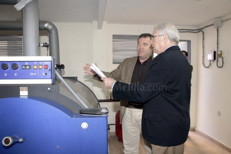 La piscina municipal de Melilla comienza a hacer uso del sistema de Electrólisis para la limpieza y mantenimiento del agua de baño