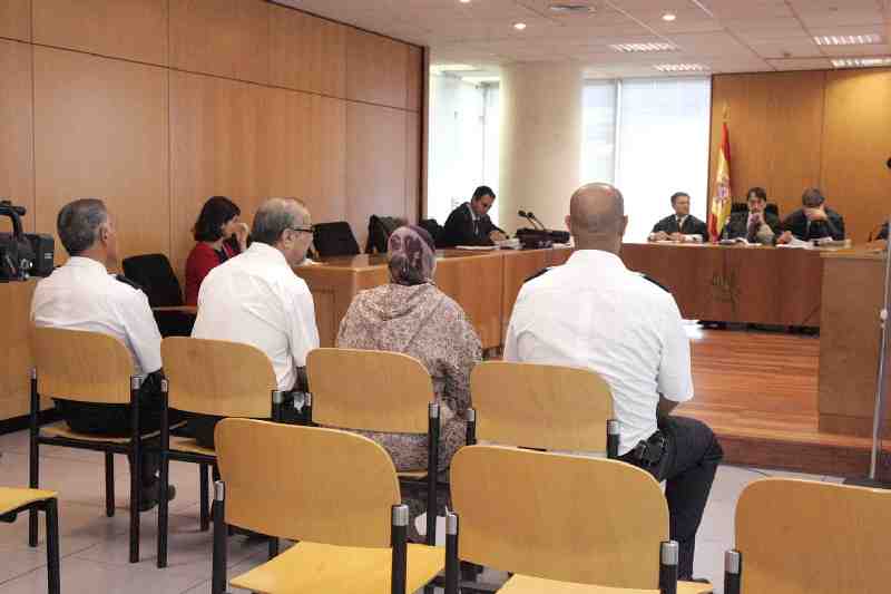 Condenada en Melilla a 13 años una madre por inyectar alcohol a su hija de dos años