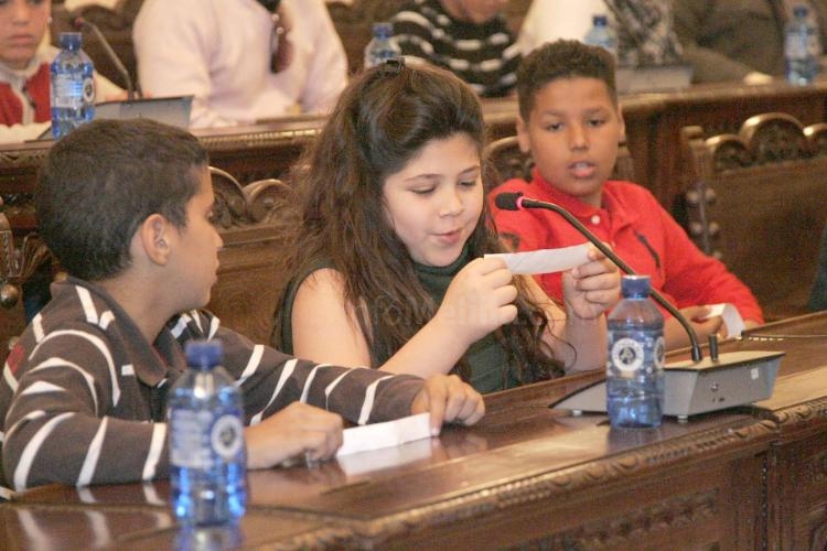 Melilla celebra el Día Mundial del Pueblo Gitano con un Pleno Infantil