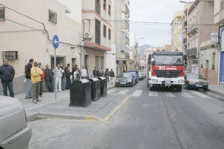 Un niño resulta herido en un incendio en su vivienda de Melilla