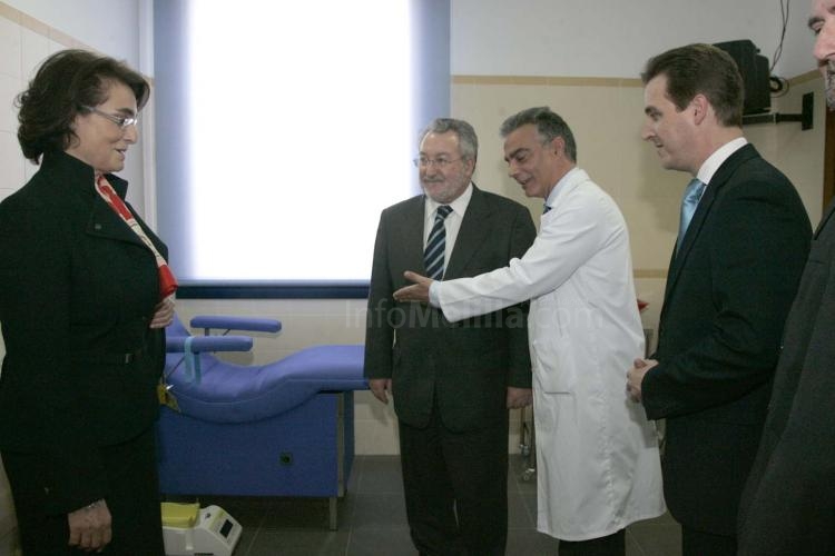 El ministro de Sanidad inaugura el centro de transfusión del del nuevo Centro de Salud de Melilla