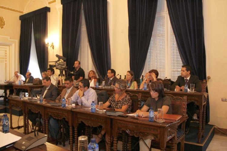 Las discrepancias y las descalificaciones marcan el segundo Debate sobre la Ciudad celebrado por la Asamblea de Melilla esta legislatura