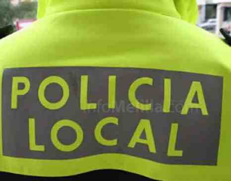 La Policía Local detiene a tres individuos por robo y atentado contra agentes de la autoridad