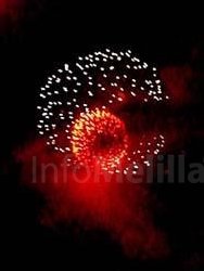 Un espectáculo de fuegos artificiales dará inicio mañana viernes a la Feria de Melilla 2009