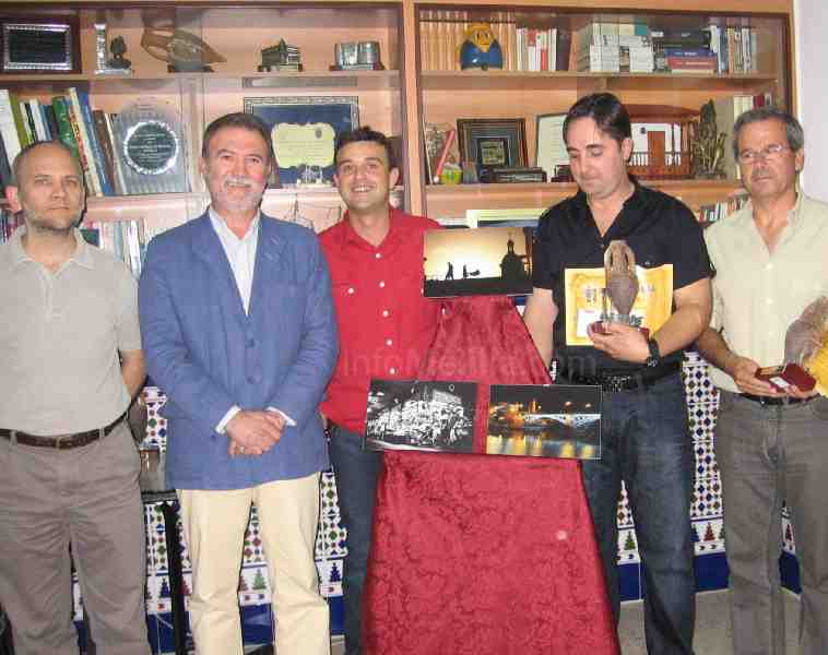Rogelio Carmargo gana la quinta edición de 'Triana Viva' de la Casa de Melilla en Sevilla