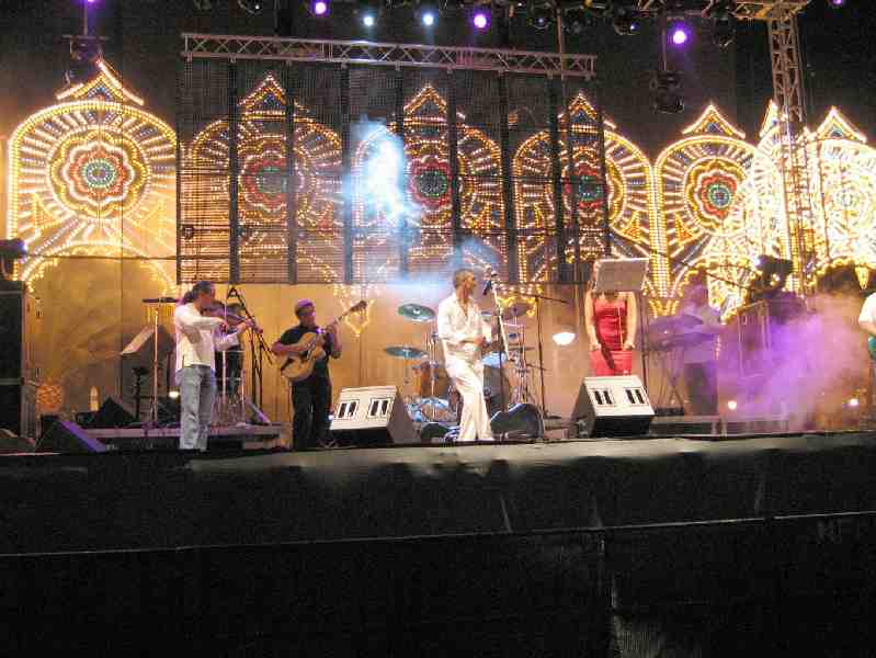 La Feria de Melilla llega a su último fin de semana prometiendo más fiesta y diversión a los melillenses