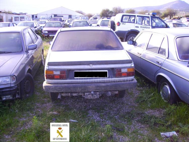 La Guardia Civil de Melilla detiene a dos personas por falsificación de placas de matrícula