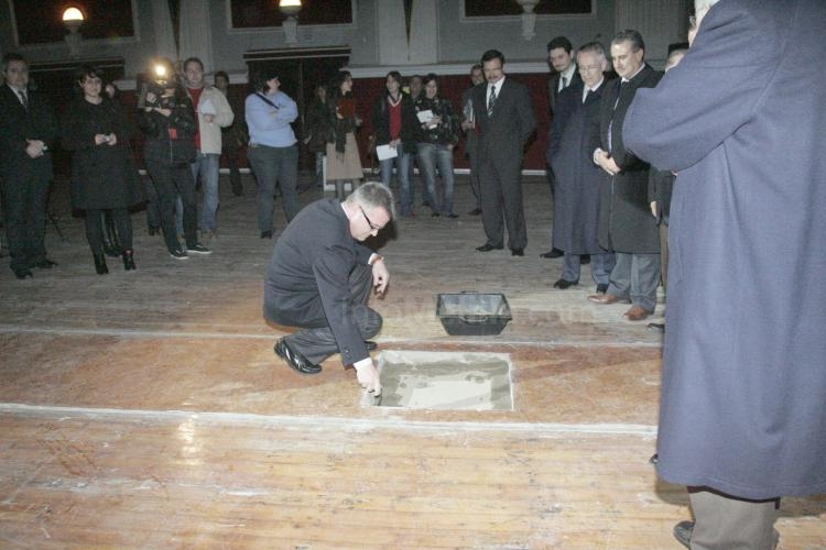 Melilla recupera una de sus señas de identidad, el Teatro Kursaal-Nacional